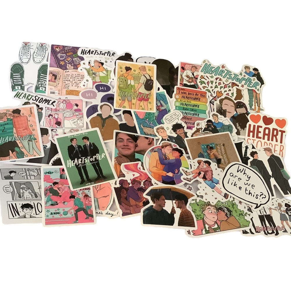 Pack of 11 random Heartstopper vinyl stickers